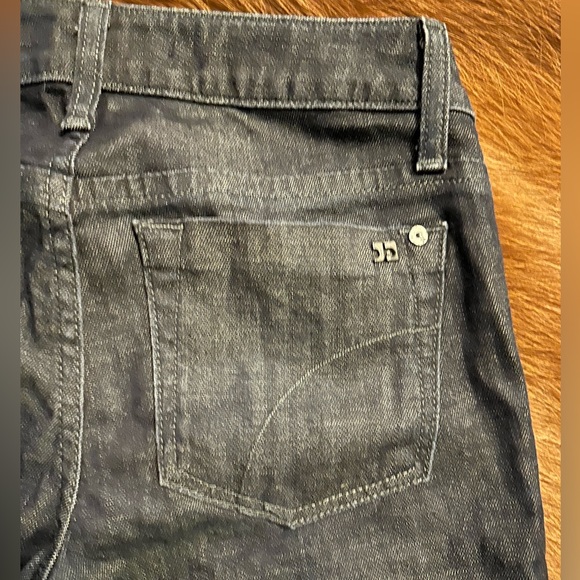 Joes Capri - Picture 2 of 4